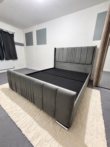 London wingback bedframe king